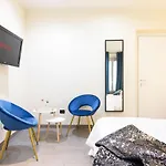Cesar Vatican Rooms